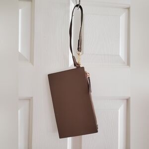 Anne Klein Tote clip in pouch / Wristlet in Taupe